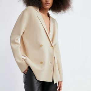 BNWT Aritzia Babaton Cover Cardigan in Sand White - Medium